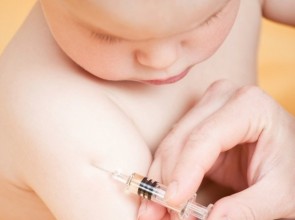 La vaccination des bébés